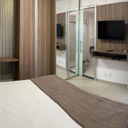 Flat Bristol Hotel, Muito Confortavel Goiânia Exterior photo